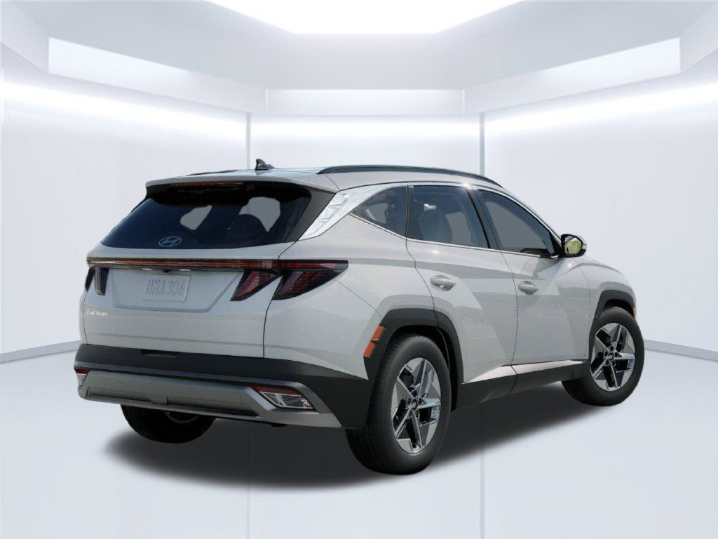 New 2026 White Hyundai SEL Premium image 4