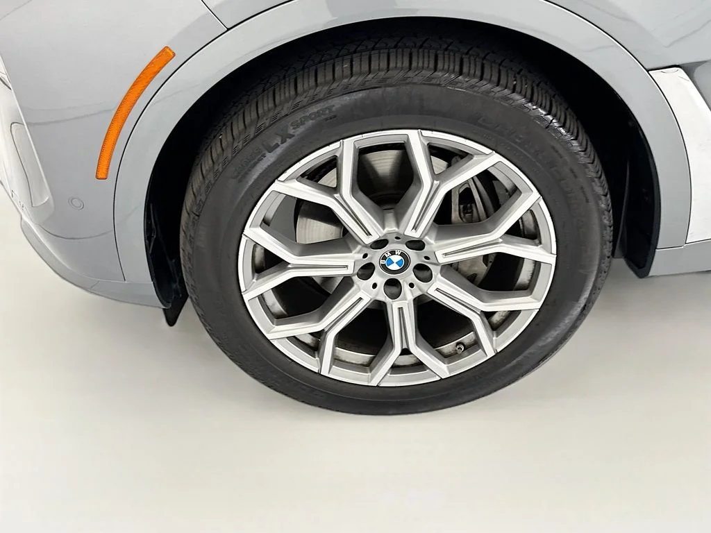 2026 BMW X7 40i - Photo 29
