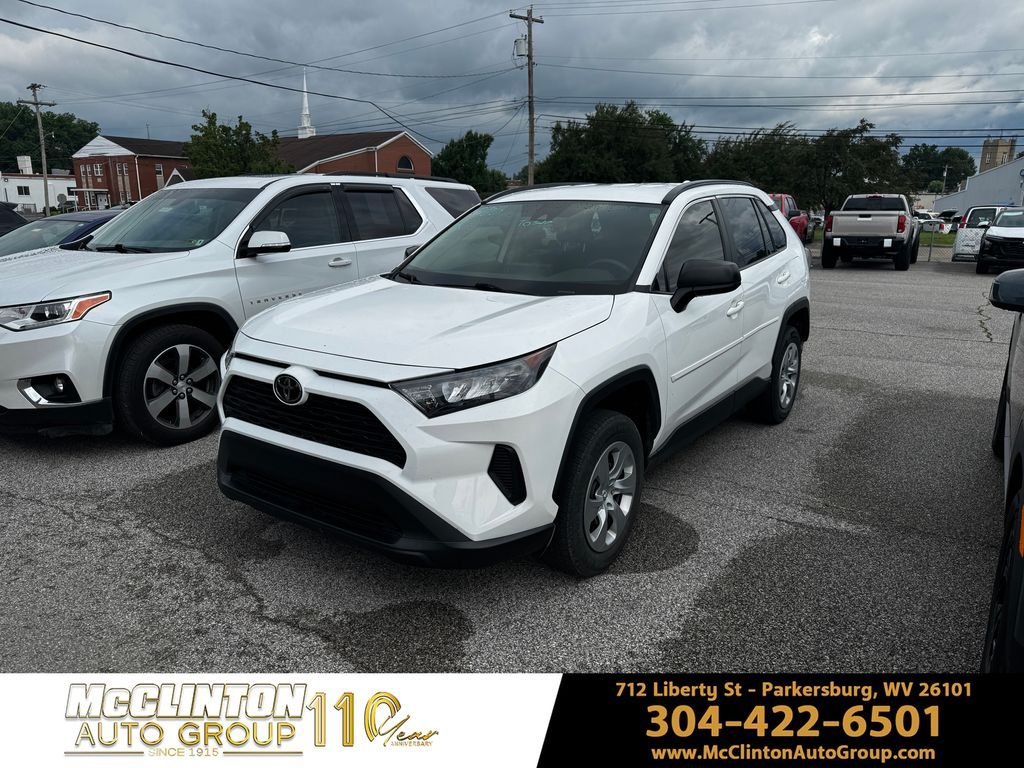 Used 2021 White Toyota LE image 3