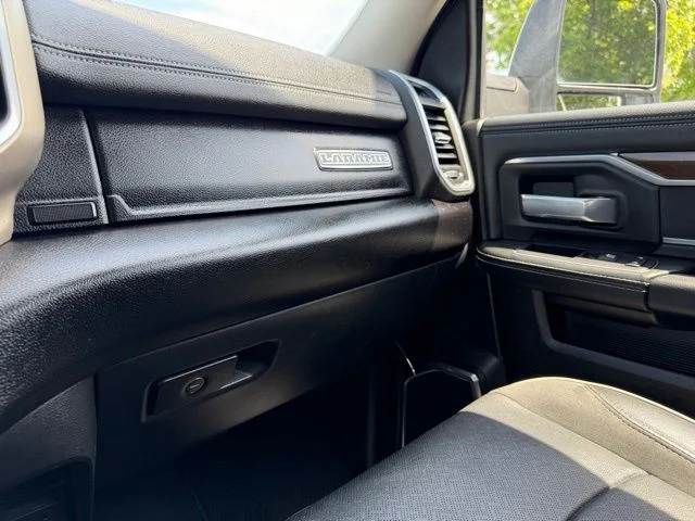 Used 2024 White Ram Laramie image 23