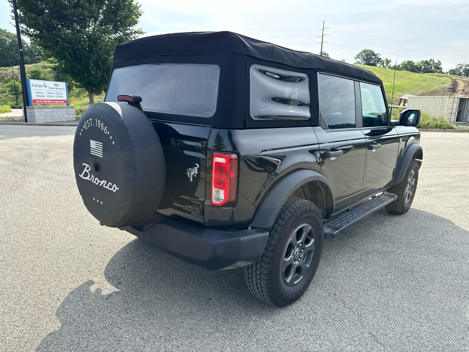 Used 2023 Shadow Black Ford Big Bend image 3