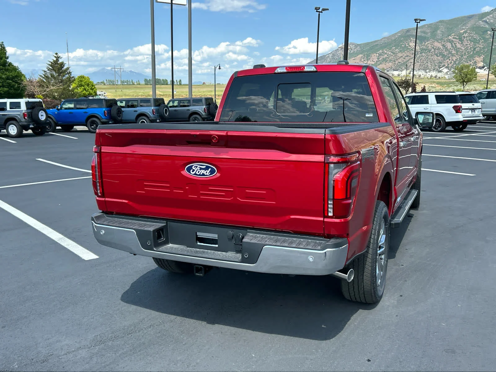 2025 Ford F-150 Lariat - Photo 8