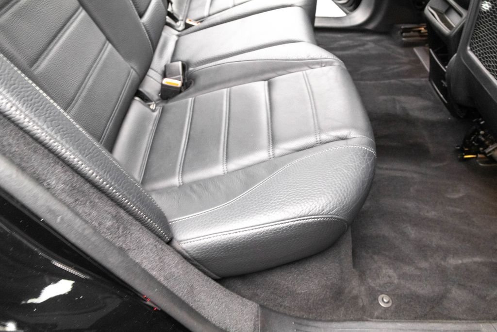 Used 2022 Black Mercedes-Benz GLE 350 image 30