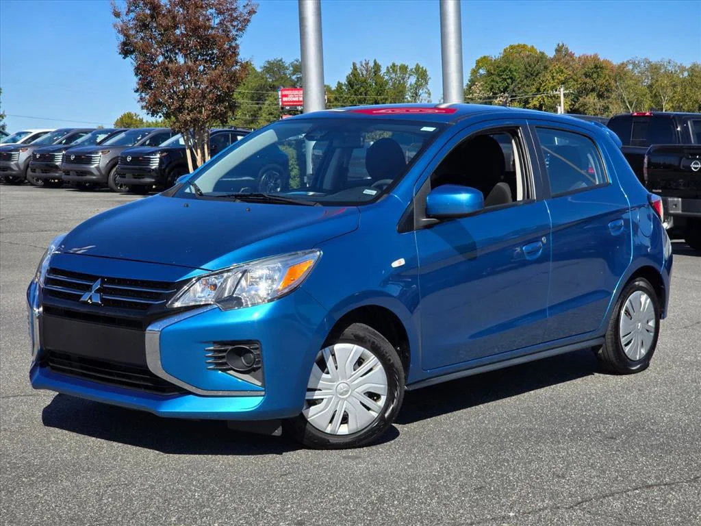 Used 2024 Red Mitsubishi ES image 2