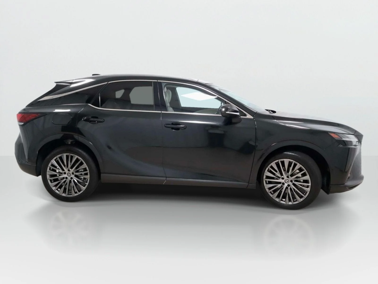 Used 2025 Caviar Lexus RX 450h+ Luxury image 6