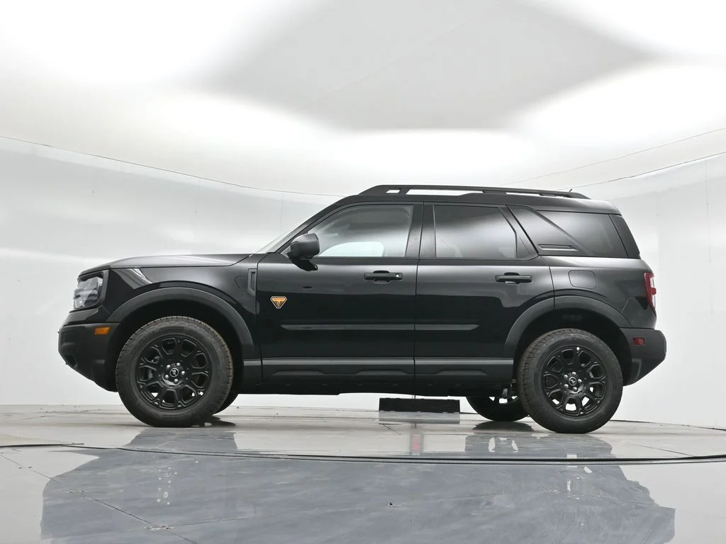 New 2025 Black Ford Badlands image 55