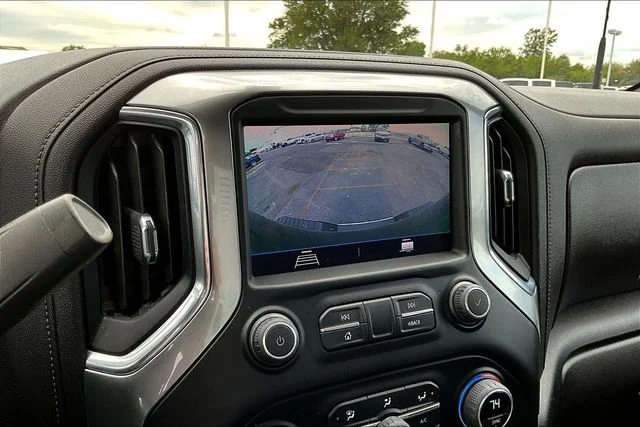 Used 2022 Blue Chevrolet LT image 15