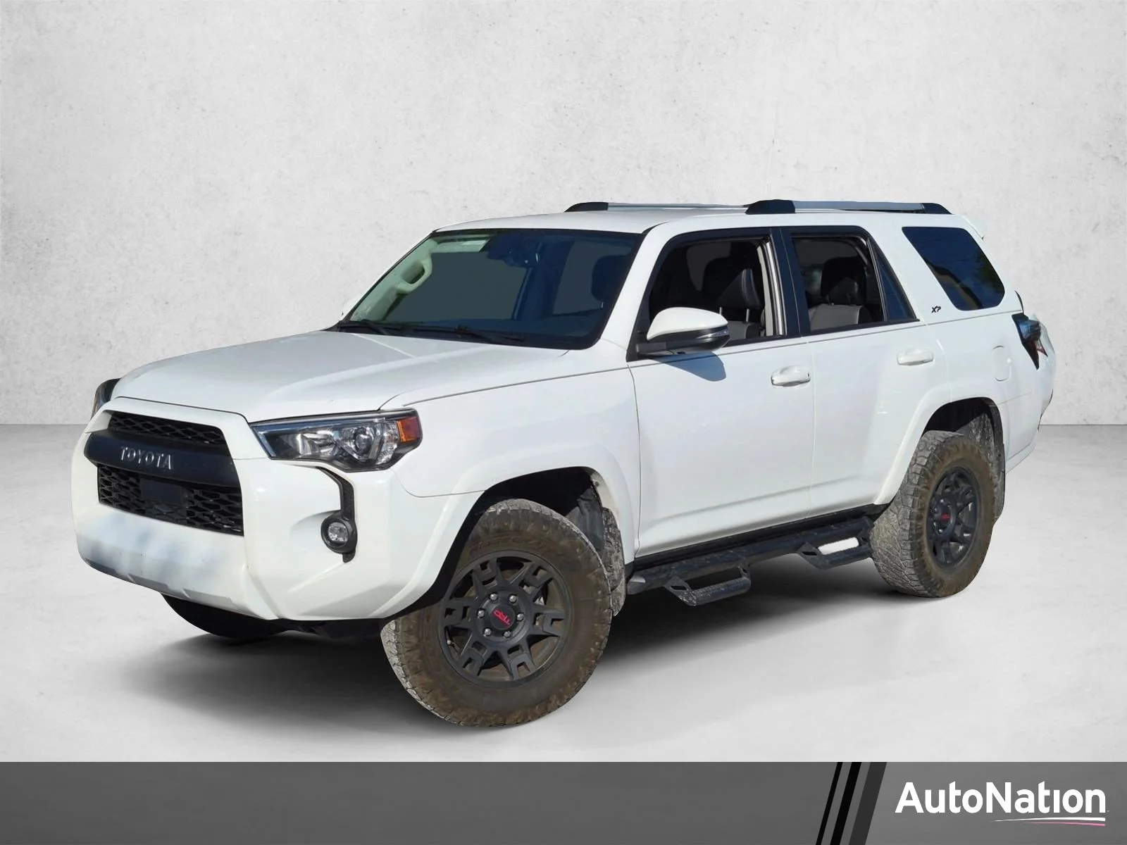 Used 2023 Ice Cap Toyota SR5 Premium image 1