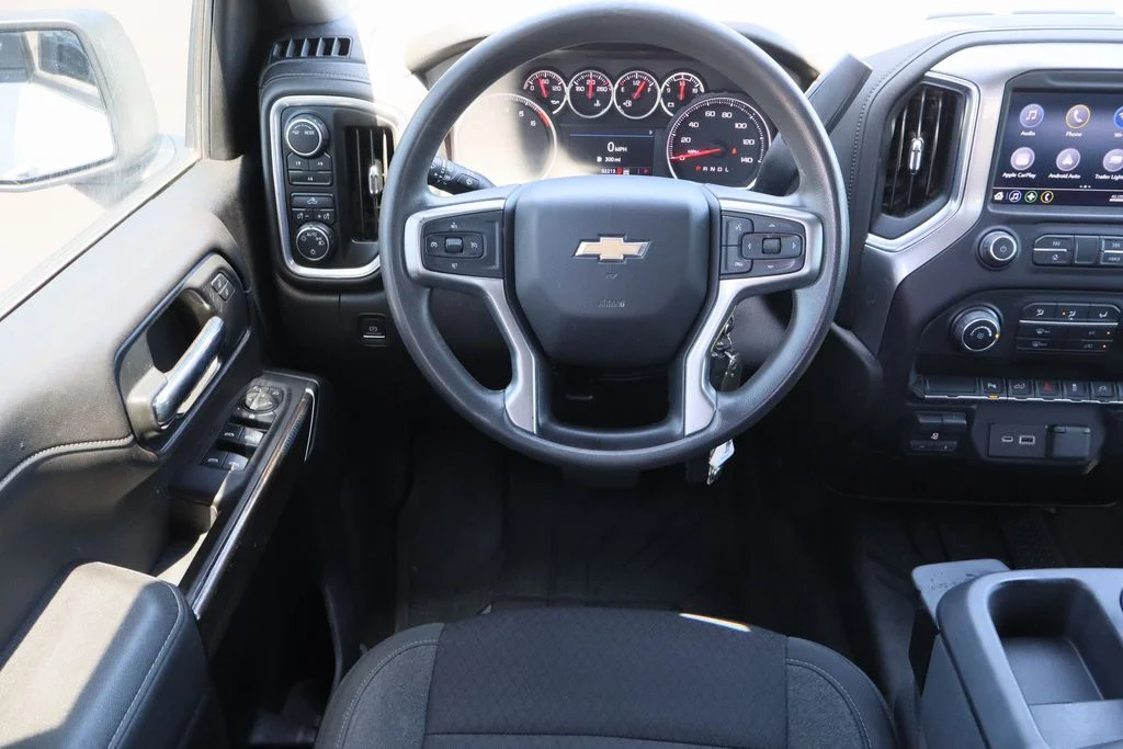 Used 2022 White Chevrolet LT image 23