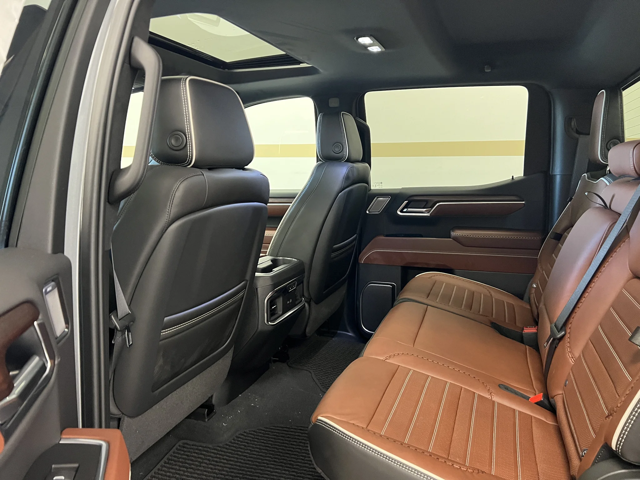 2026 GMC Sierra 1500 Denali Ultimate - Photo 12