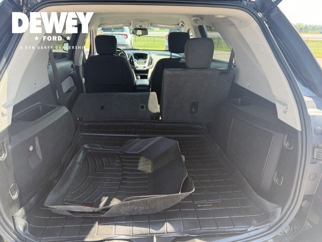 Used 2017 Black Chevrolet LT image 28