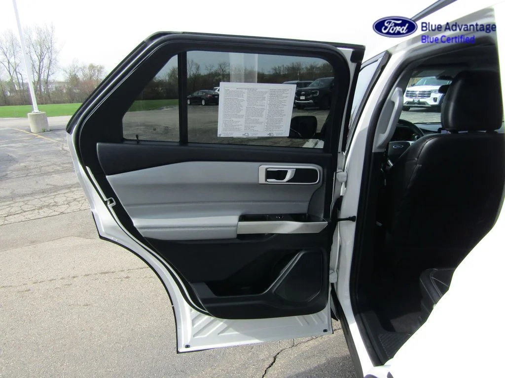 Certified Used 2023 Star White Ford XLT image 42