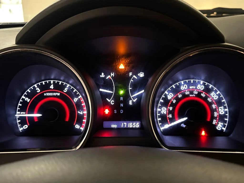 Used 2013 Gray Toyota Base image 22