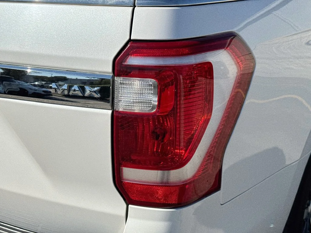 Used 2018 White Ford XLT image 32