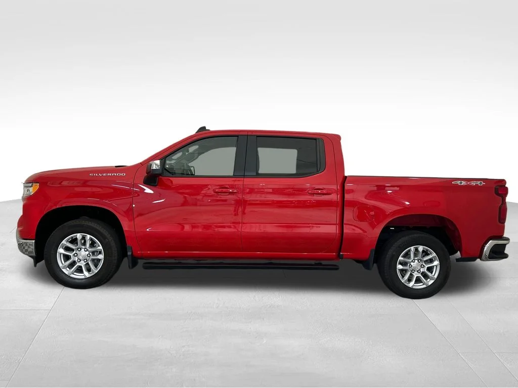Used 2023 Red Chevrolet LT image 2