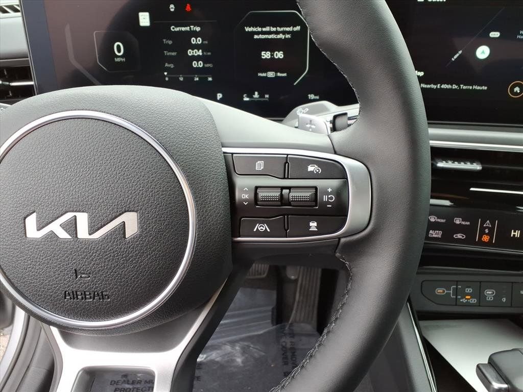 2026 Kia K5 GT - Photo 21