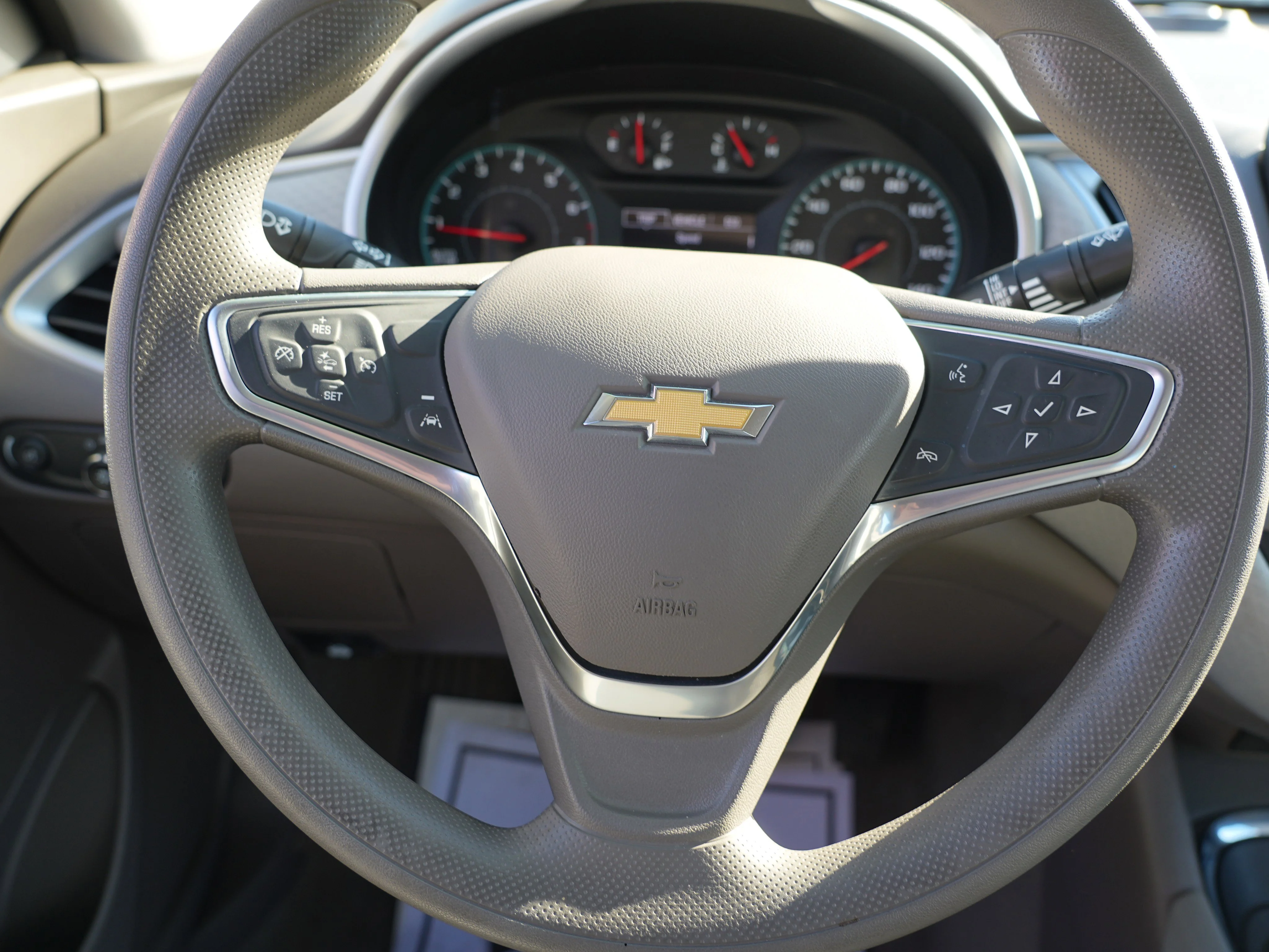 2023 Chevrolet Malibu 1LT - Photo 23