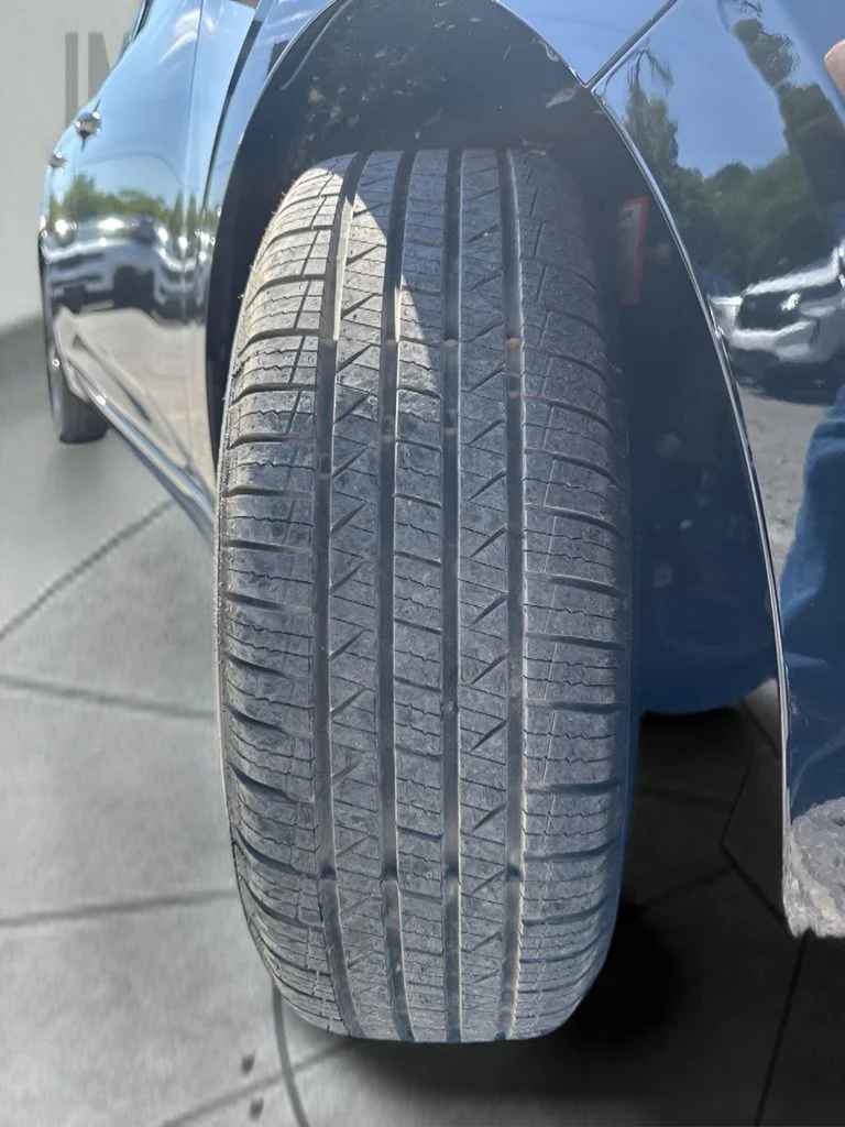 Used 2025 Black Nissan SV image 27