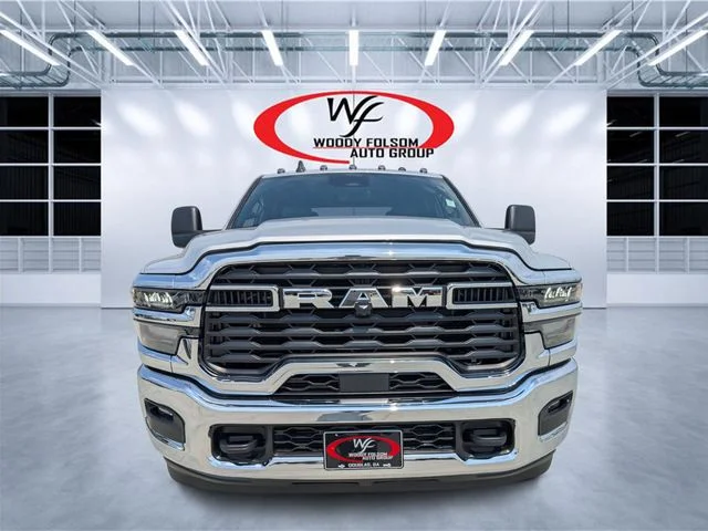 New 2026 Silver Ram Tradesman image 7
