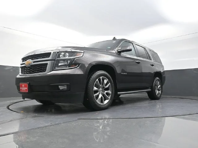 Used 2018 Gray Chevrolet LT image 33