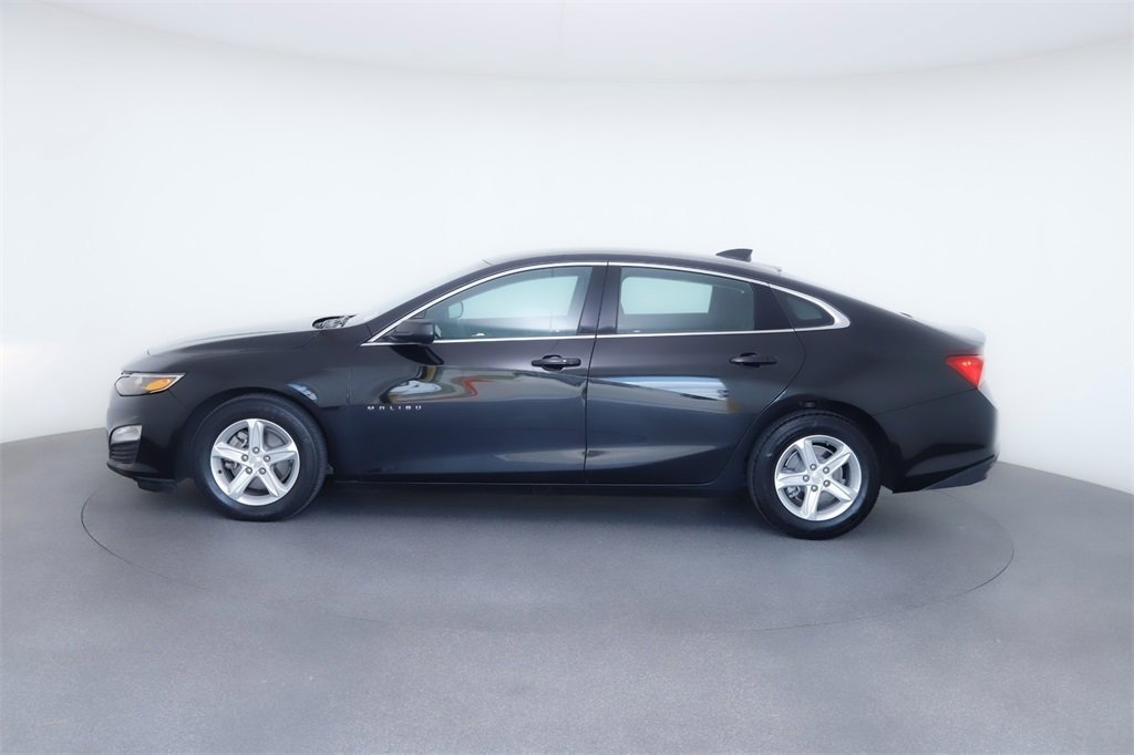Used 2023 Chevrolet Malibu 1LT with VIN 1G1ZD5ST3PF224783 for sale in San Marcos, TX