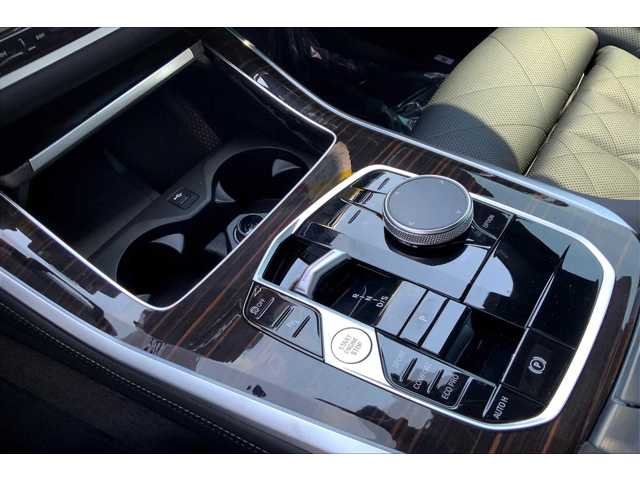 New 2026 Black Sapphire Metallic BMW sDrive40i image 7