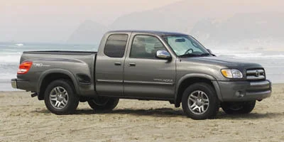 2005 Toyota Tundra SR5 4x4 Stepside Access Cab V8 5AT's photo