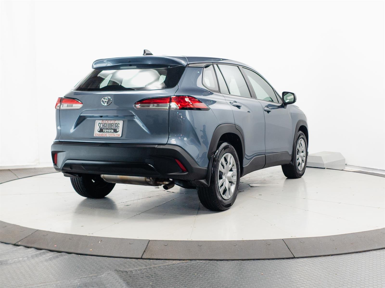 Certified Used 2023  Toyota L image 11
