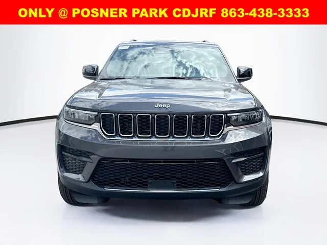 New 2026 Baltic Gray Metallic Clear-Coat Exterior Paint Jeep Laredo X image 2