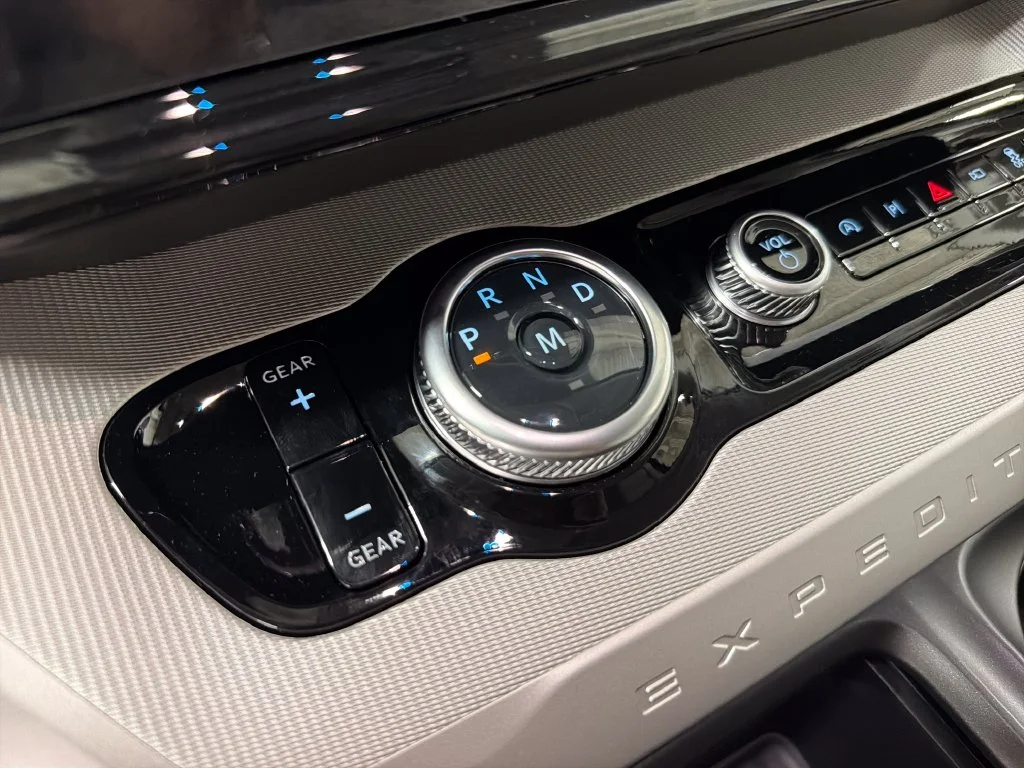 New 2027 Gray Ford Active image 27
