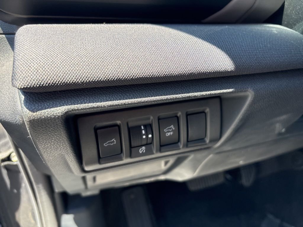 Certified Used 2022 Gray Subaru Premium image 20