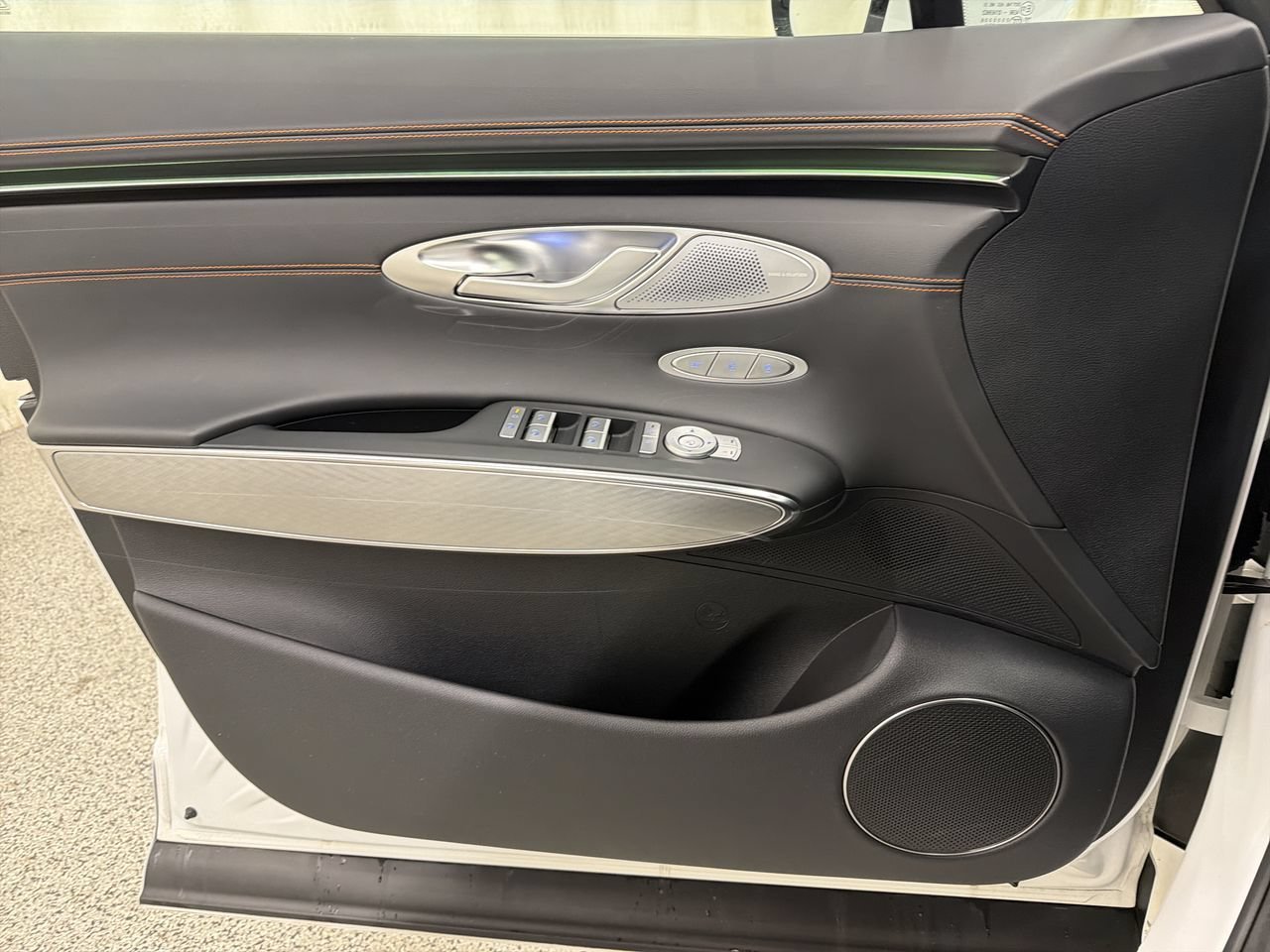 2026 GENESIS GV70 Sport Prestige - Photo 18