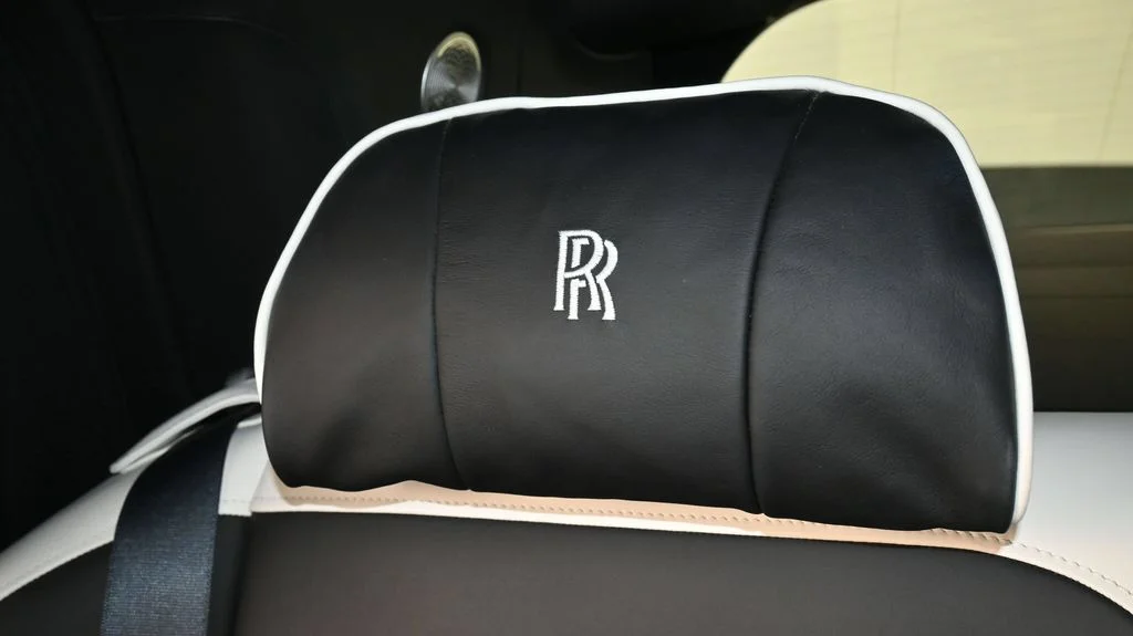 Certified Used 2022 White Rolls-Royce Black Badge image 20