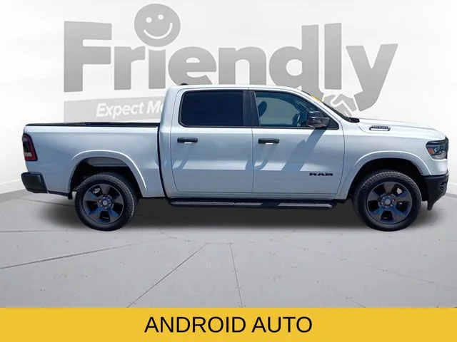 Used 2023 White Ram Big Horn/Lone Star image 4
