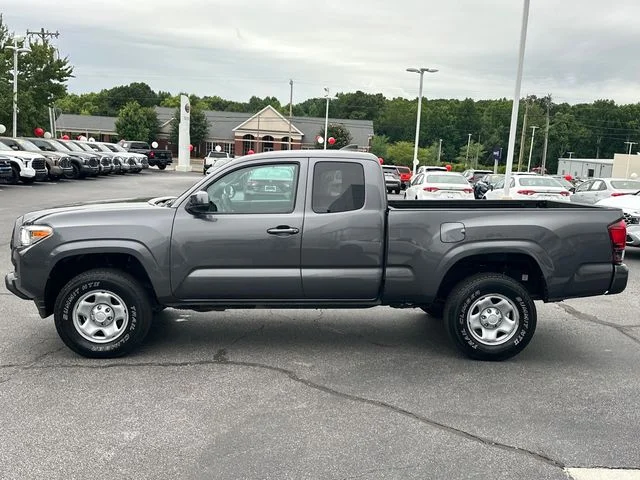 Used 2022 Gray Toyota SR image 6