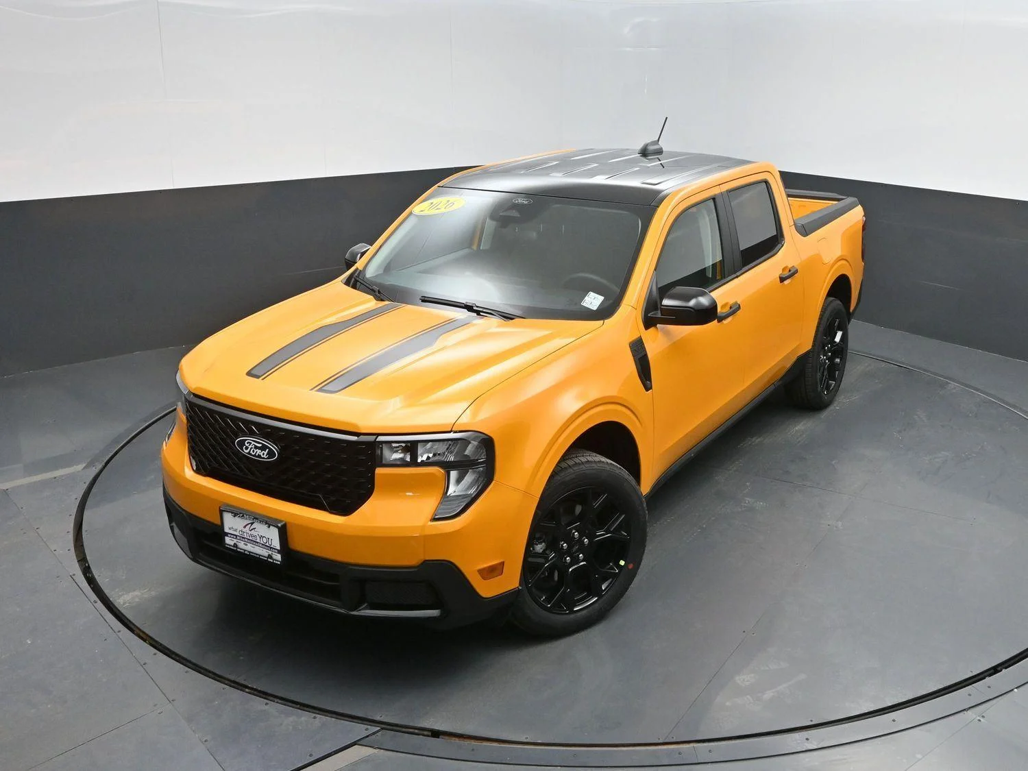 New 2026 Orange Fury Metallic Tri-Coat Ford XLT image 35