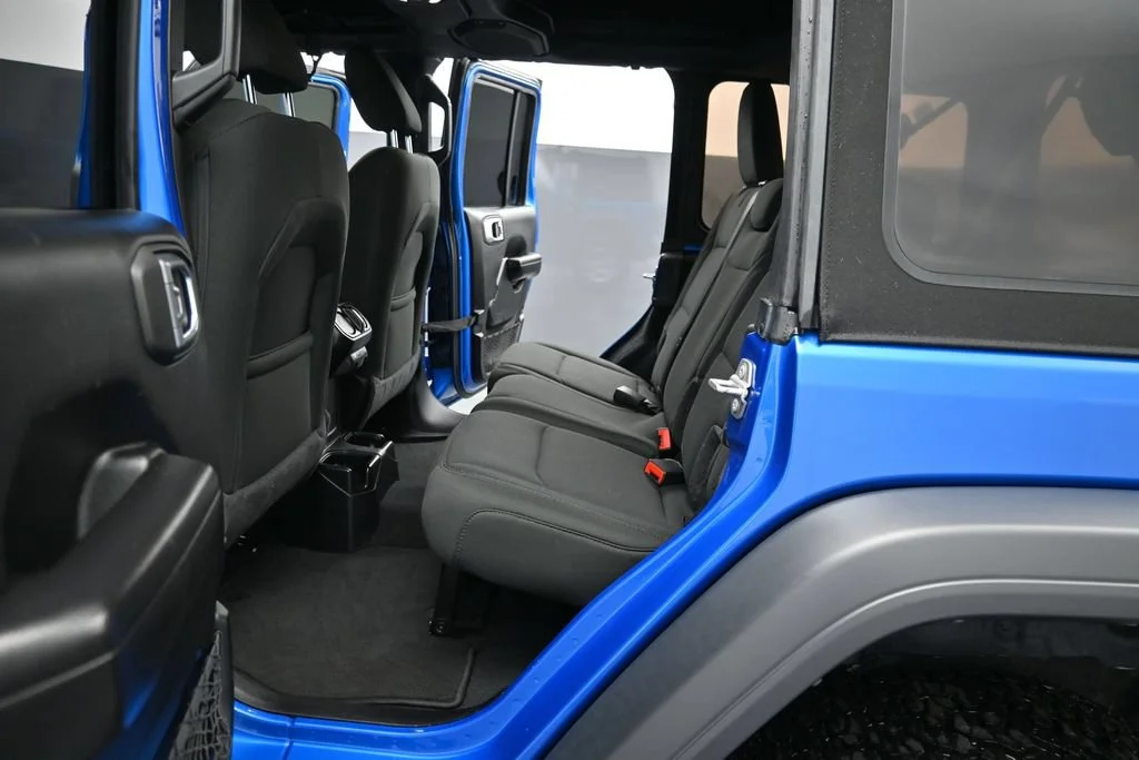 Used 2021 Blue Jeep Unlimited Sport S image 12