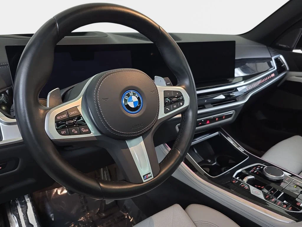 Used 2024 Brooklyn Gray Metallic BMW xDrive50e image 15