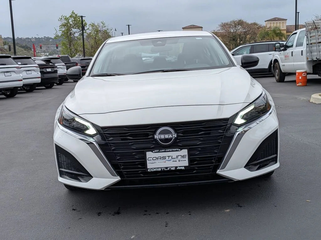 Used 2025 Nissan Altima SV with VIN 1N4BL4DV8SN373179 for sale in San Juan Capistrano, CA