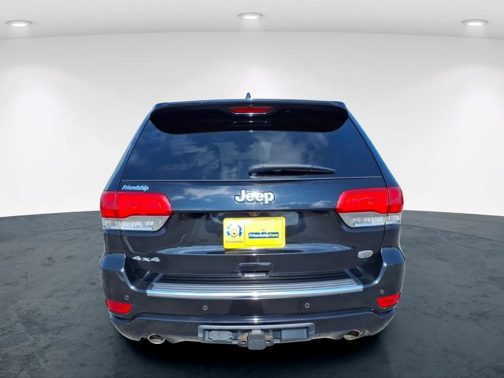 Used 2018 Black Jeep Overland image 7