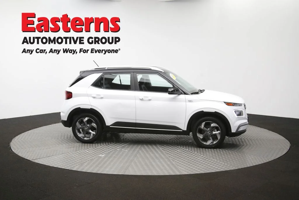 Used 2025 White Hyundai Limited image 45