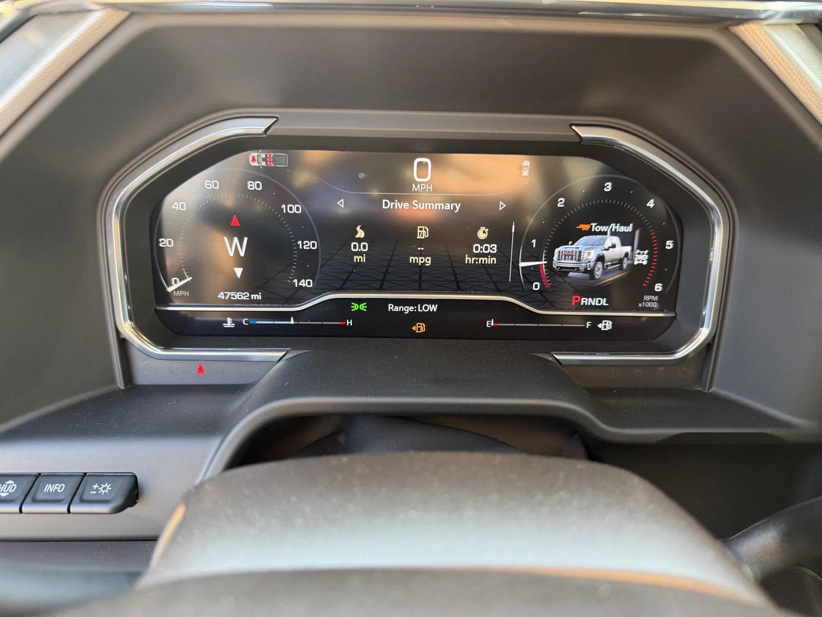 Used 2025 Onyx Black GMC Denali image 10