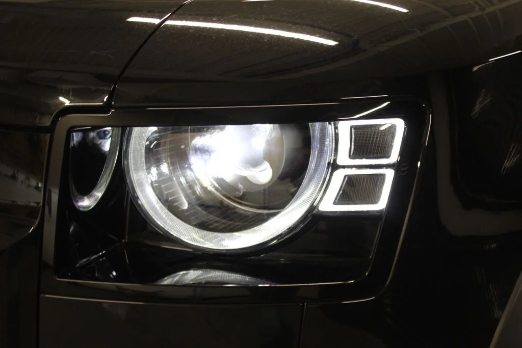 Certified Used 2025 Santorini Black Metallic Land Rover S image 11