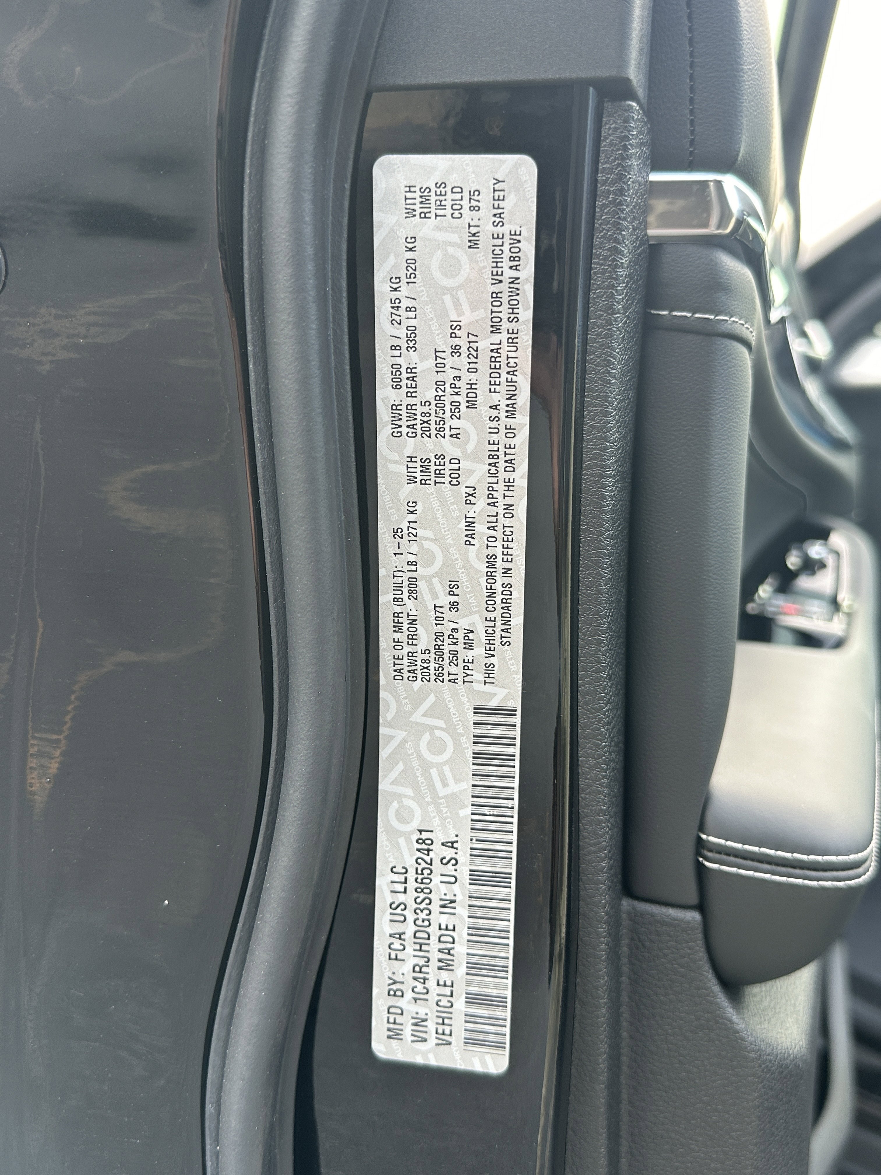 2025 Jeep Grand Cherokee Overland - Photo 33