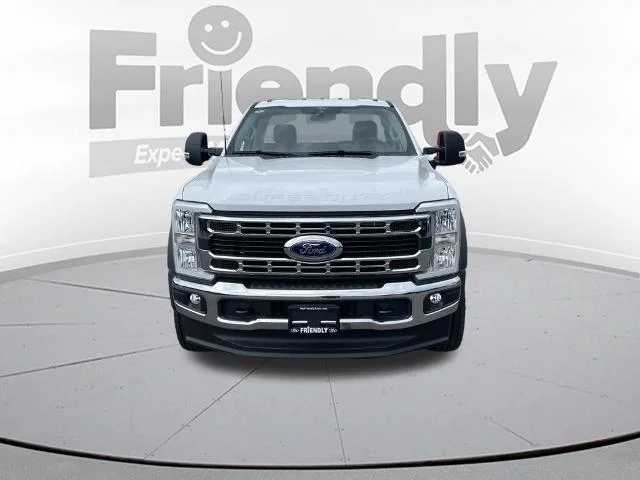 New 2026 Oxford White Ford F-600® XL image 30