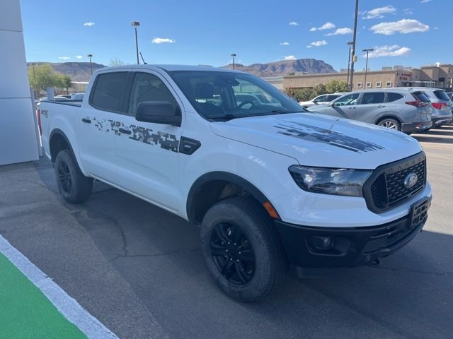 Used 2022 White Ford XL image 1