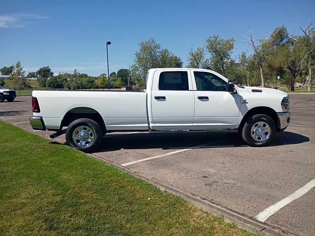 New 2026 Bright White Clear-Coat Exterior Paint RAM Tradesman image 6
