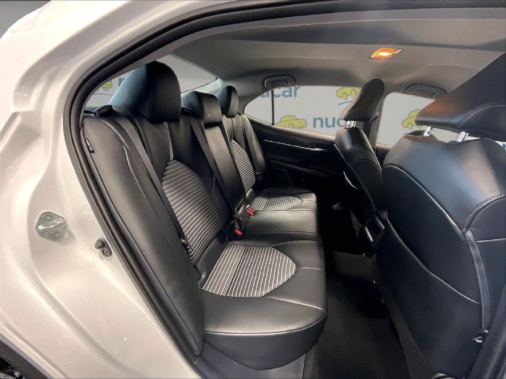 Used 2021 White Toyota SE image 16