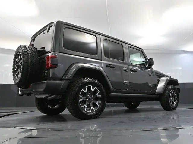Certified Used 2025 Gray Jeep Sahara image 51