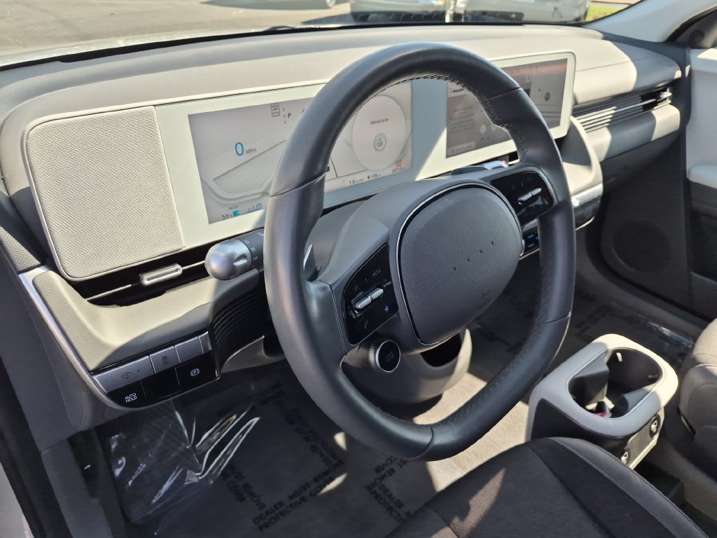 2024 Hyundai IONIQ 5 SE - Photo 14